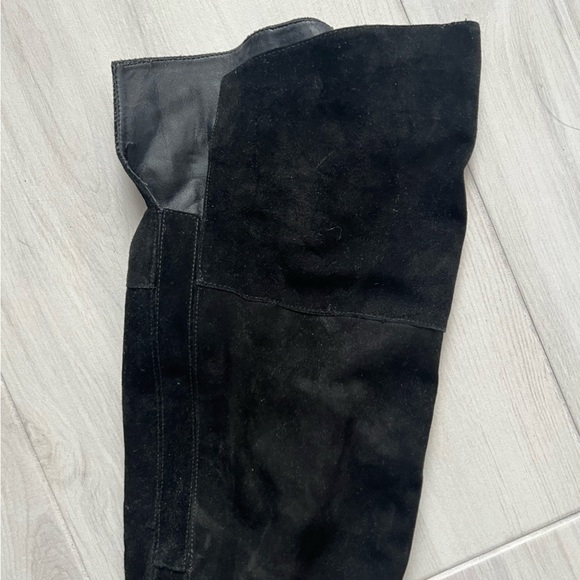 White House black market black suede fold over boots 9 - Picture 7 of 13